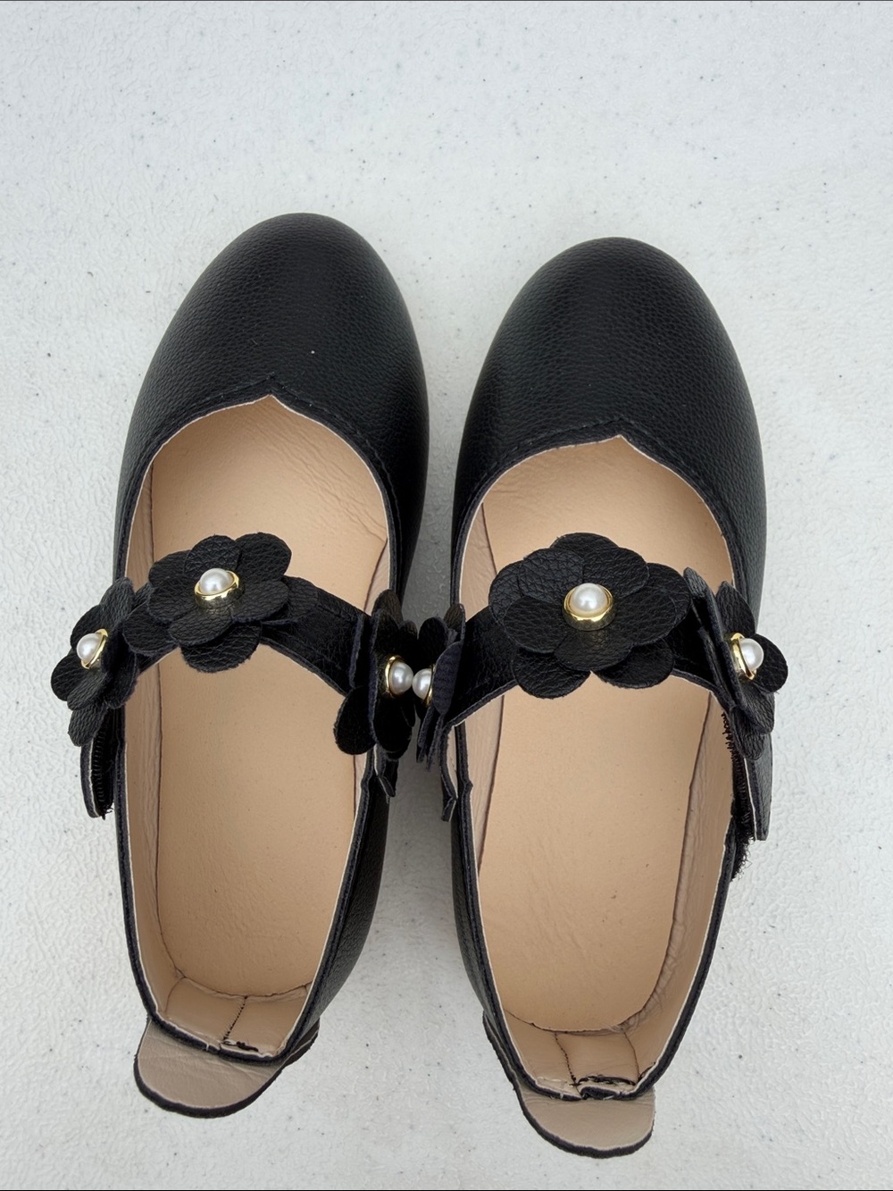 Girls' Black Floral Pearl Strap Dress Shoes - Classic Mary Janes